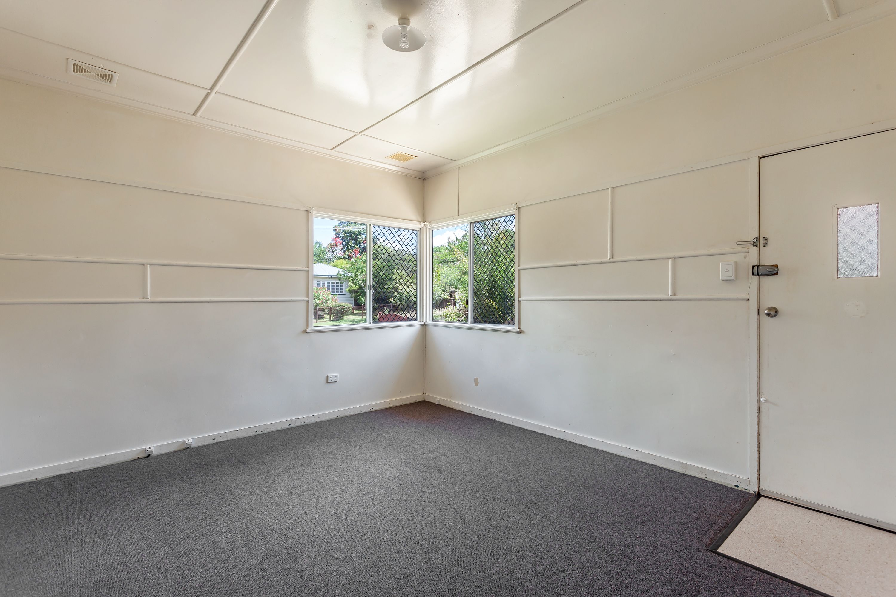 13 Elizabeth Street, South Toowoomba, QLD 4350