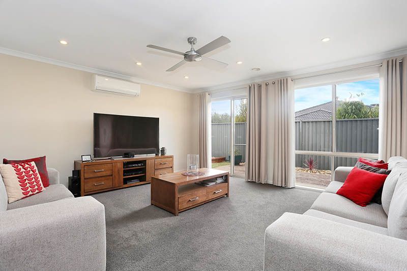 30 Springwater Drive, Lara, VIC 3212