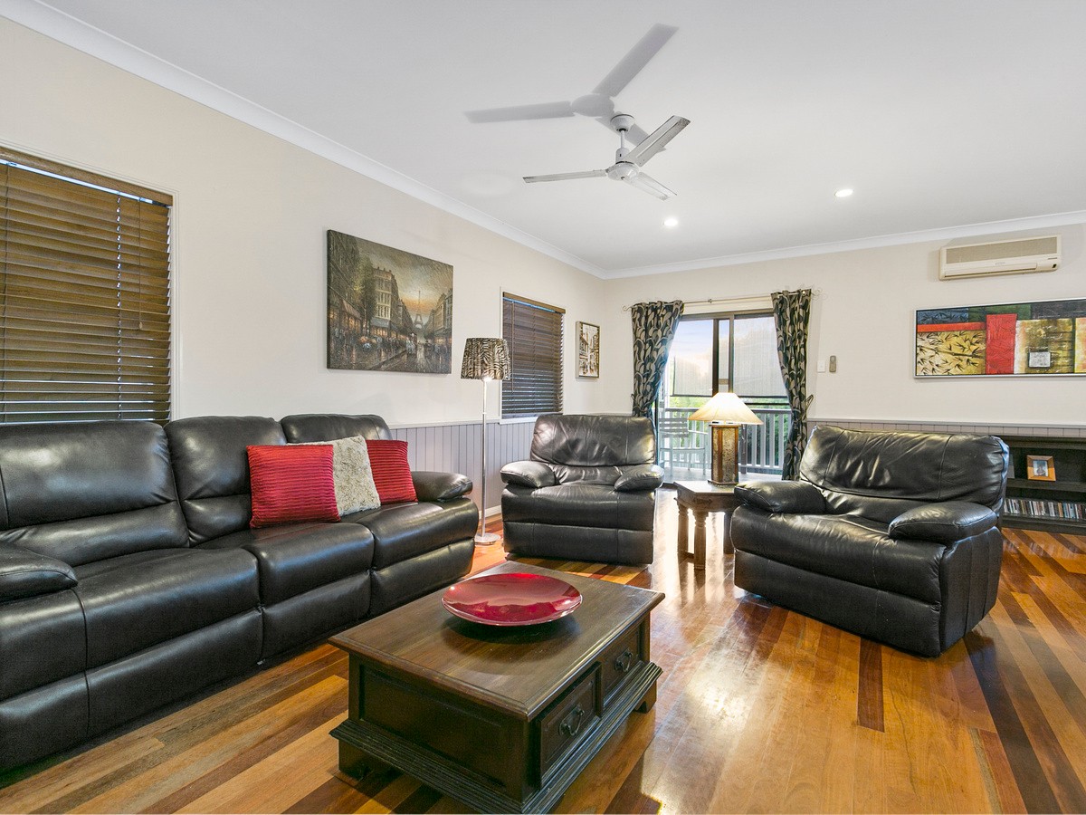 49 Toohey Road, Tarragindi, QLD 4121