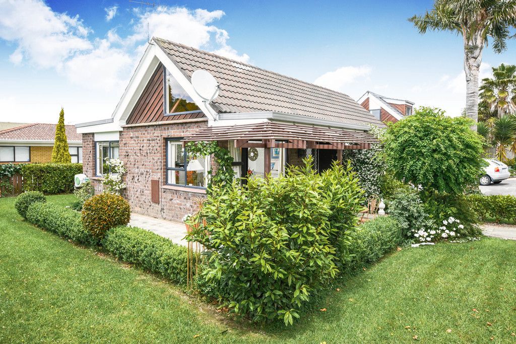 1/179 Pigeon Mountain Road, Half Moon Bay, Manukau City