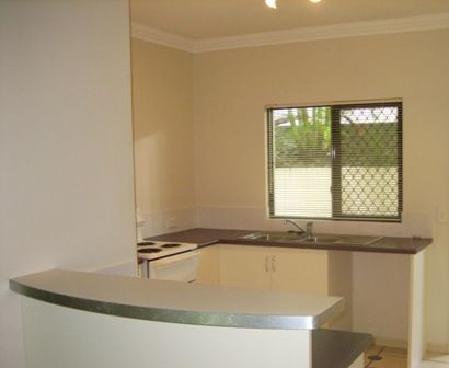 1/106 Moore Street, TRINITY BEACH, QLD 4879