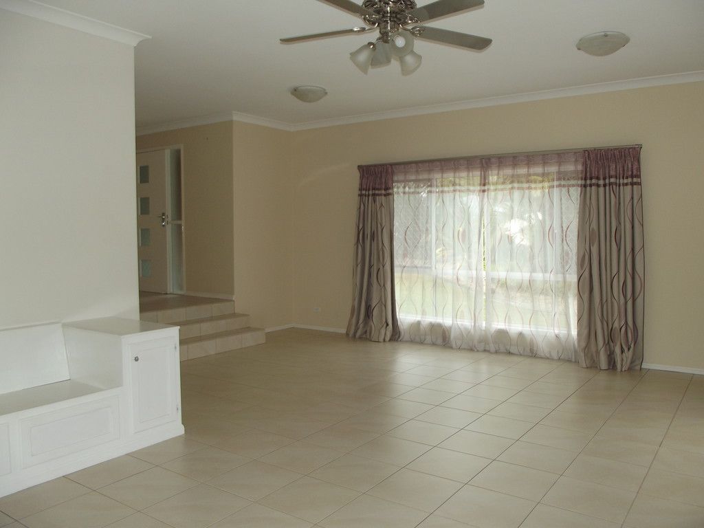 19 Colonsay Crescent, Merrimac, QLD 4226