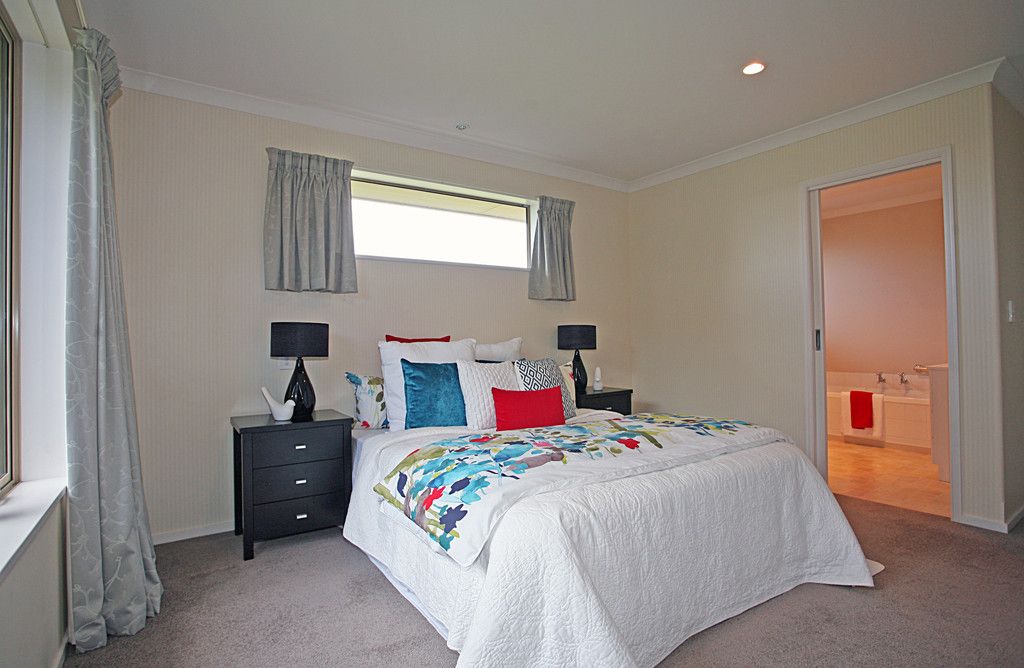39 Bibiana Street, Aidanfield, Canterbury