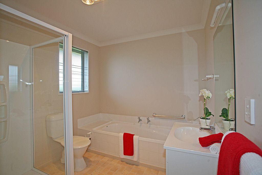 39 Bibiana Street, Aidanfield, Canterbury