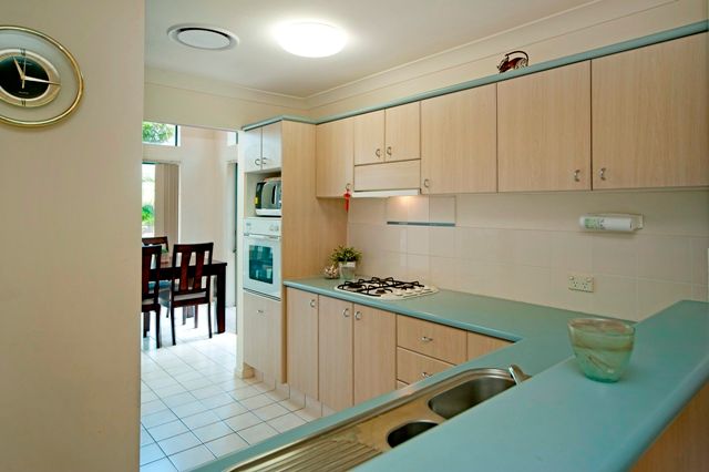 1/19 Santa Barbara Road, Hope Island, QLD 4212