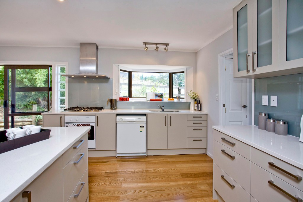 1541 East Coast Road, Redvale, Rodney