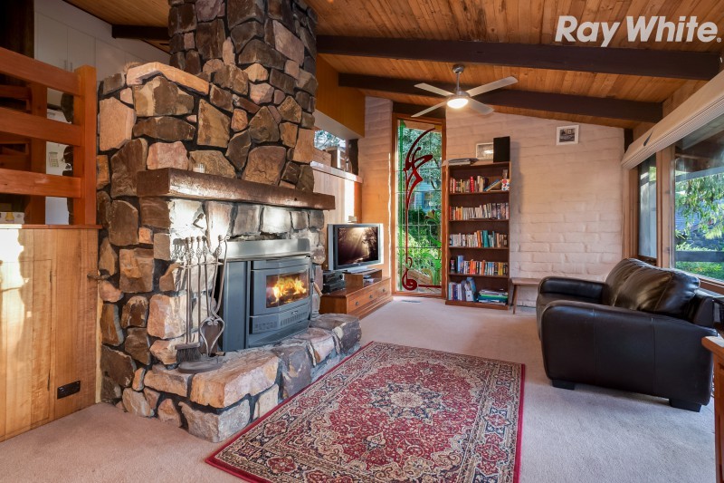 1 Vernon Street, Upper Ferntree Gully, VIC 3156