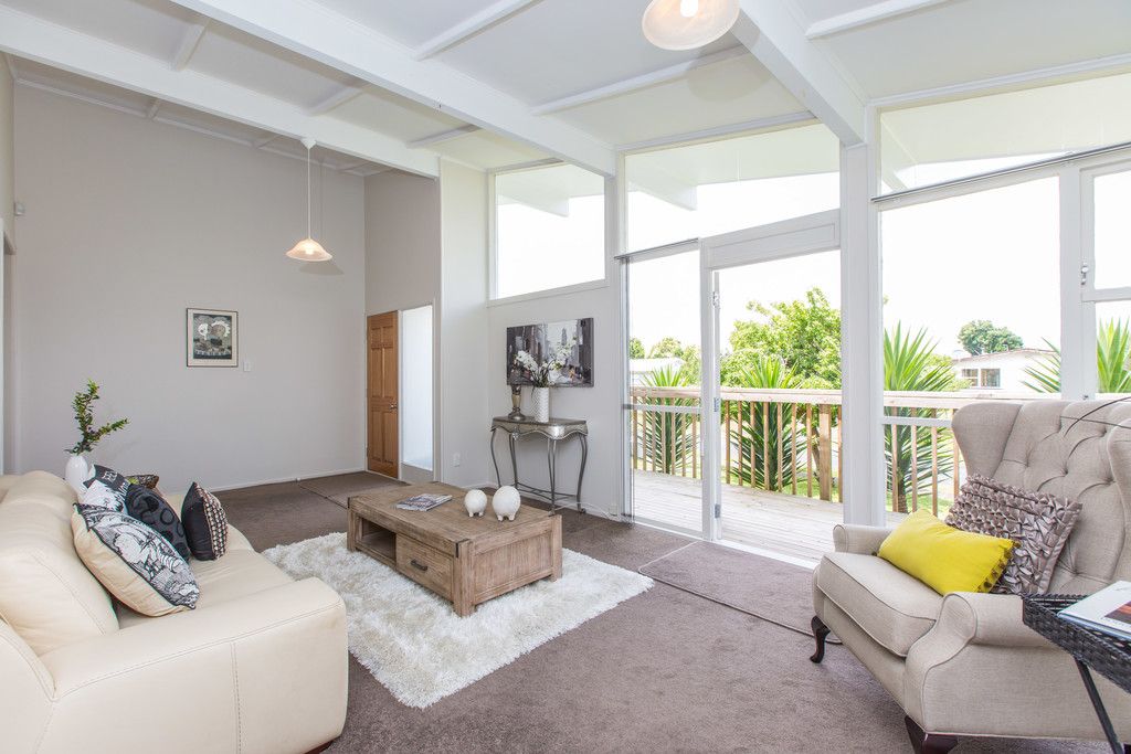 2 Burlington Place, Manurewa, Manukau City