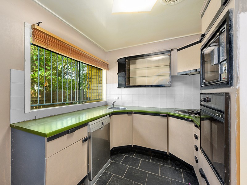 25 Gertrude Street, Strathpine, QLD 4500