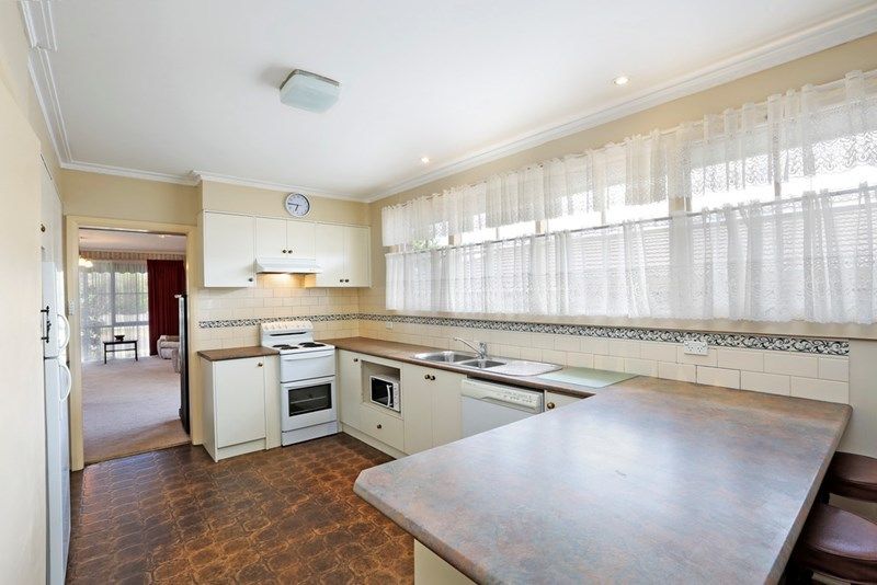 133 Bellevue Avenue, Highton, VIC 3216