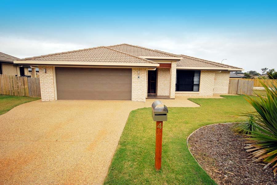 4 Vaglass Street, YEPPOON, QLD 4703