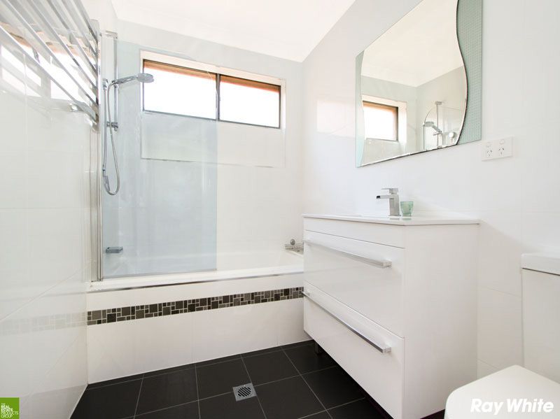 12 Gumnut Street, Albion Park Rail, NSW 2527