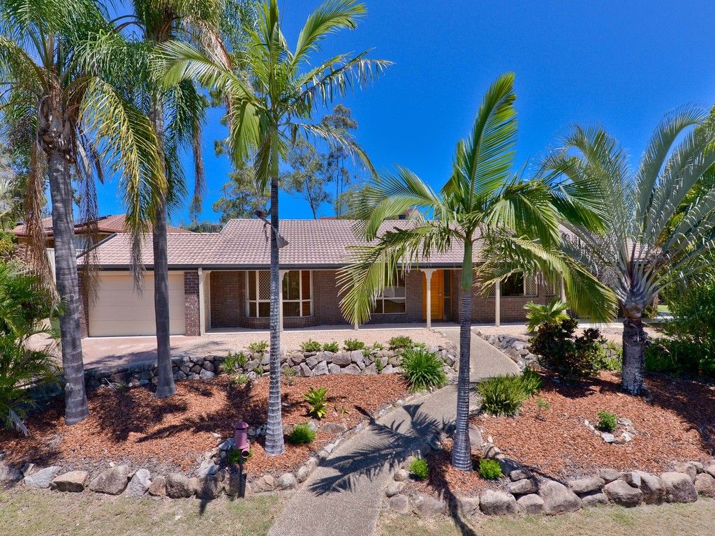 15 Leatherwood Drive, Arana Hills QLD 4054
