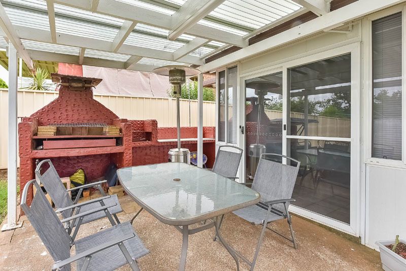 9 Balthasar Street, Rosemeadow, NSW 2560