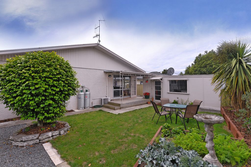 2/1A Bledisloe Avenue, Stoke, Nelson City