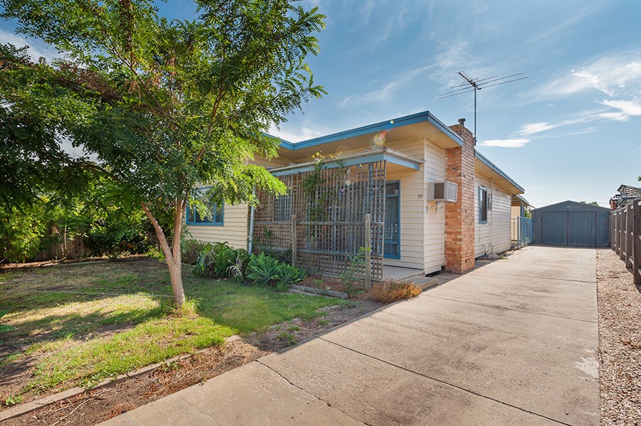 77 Millawa Avenue, St Albans, VIC 3021