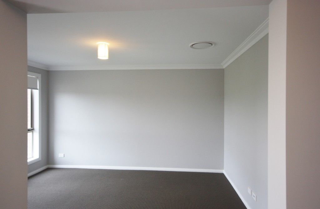 16 Corea Crescent, GREGORY HILLS, NSW 2557