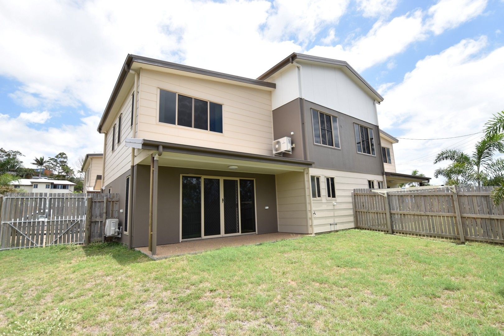 4/127 Toolooa Street, South Gladstone, QLD 4680