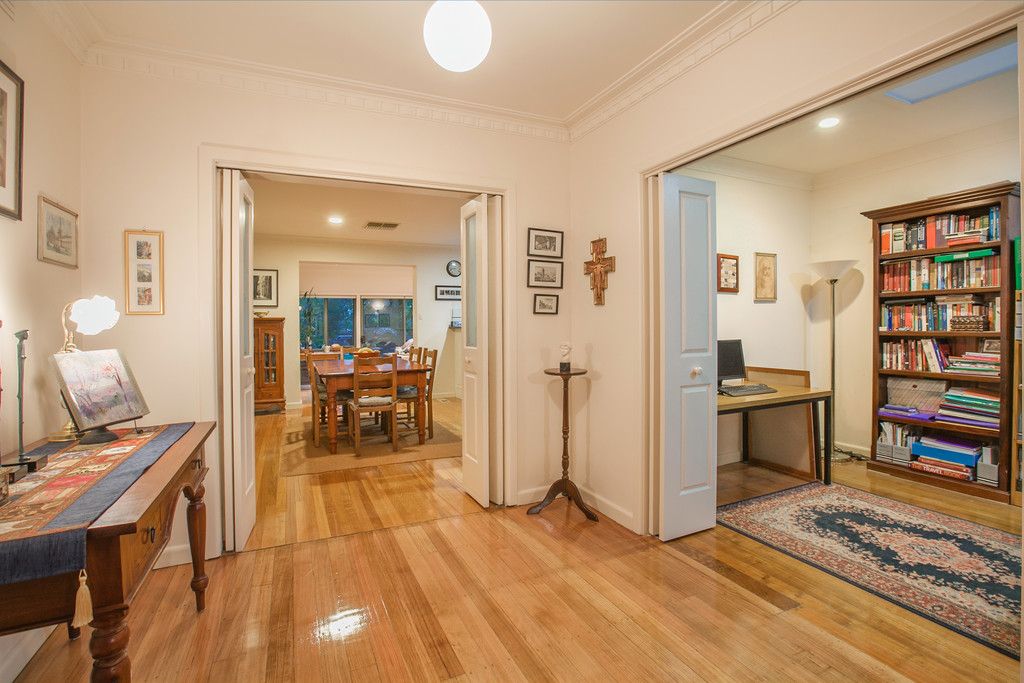 21 Inverness Street, Reservoir, VIC 3073