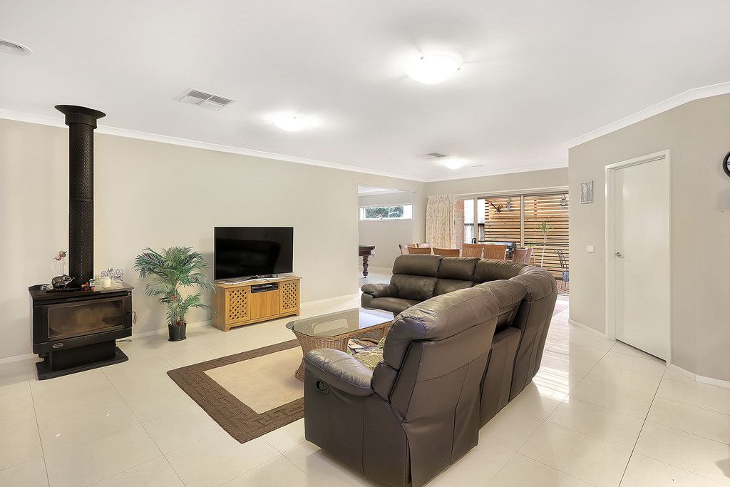 9 Bath Street, Lara, VIC 3212