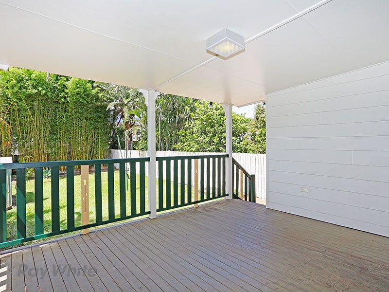 23 Ninth Avenue, Kedron, QLD 4031