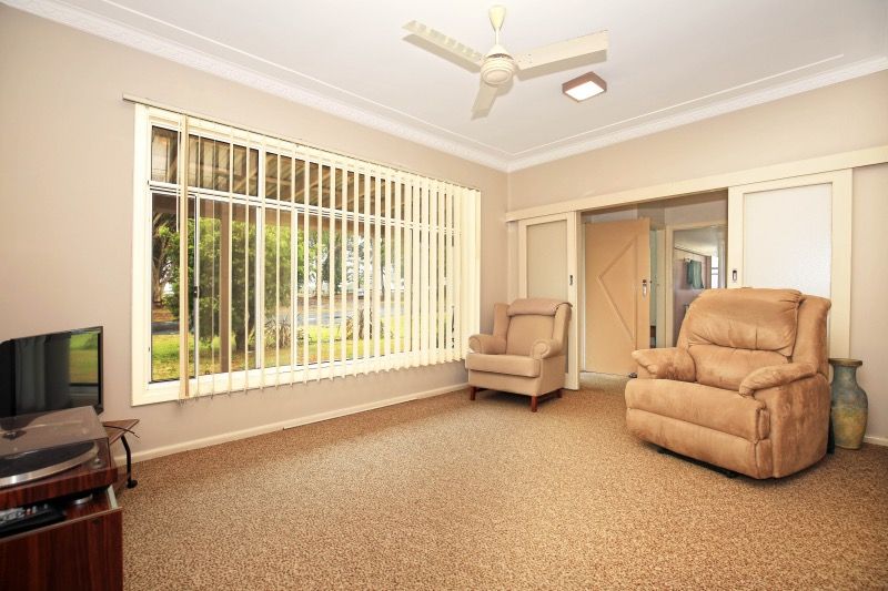 3 Barwon Street, Bomaderry, NSW 2541