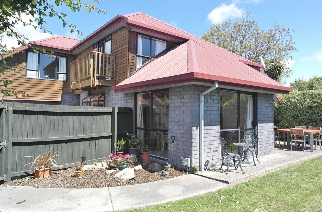 2/122 Tennyson Street, Beckenham, Christchurch City