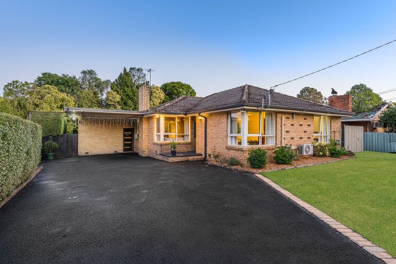 11 Coolibah Crescent, Bayswater VIC 3153