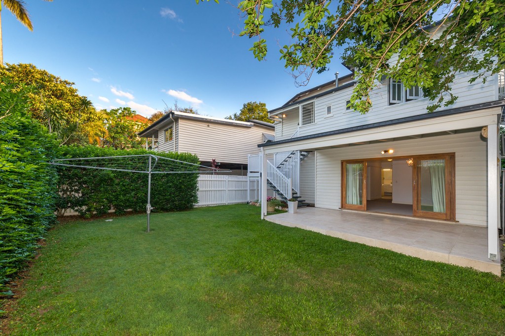9 Bellevue Terrace, Clayfield, QLD 4011