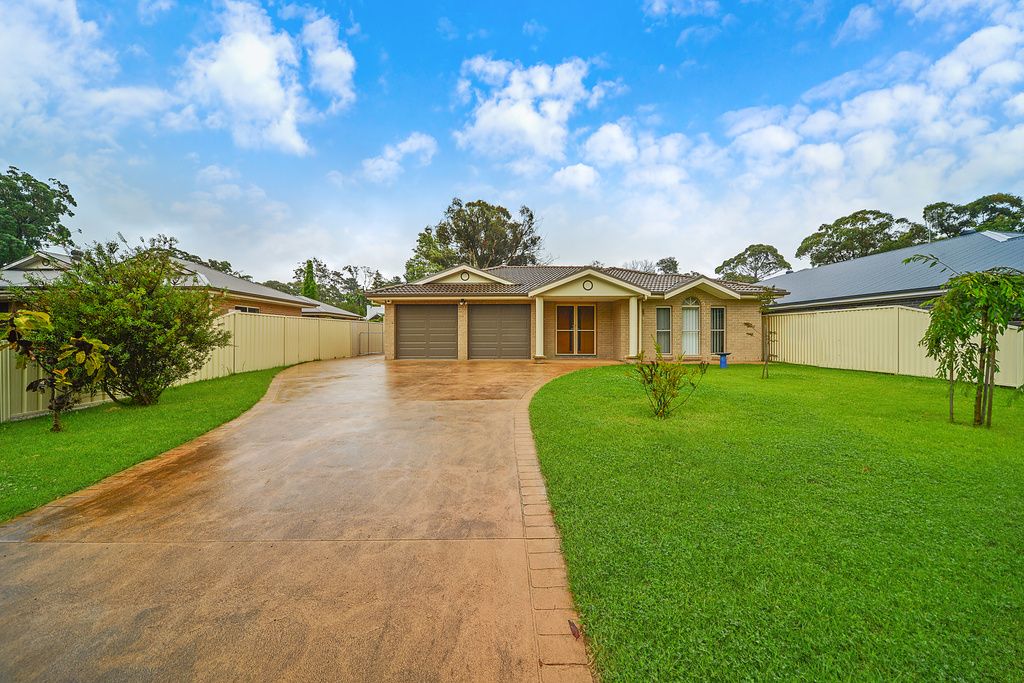 52 Biggera Street, Braemar, NSW 2575