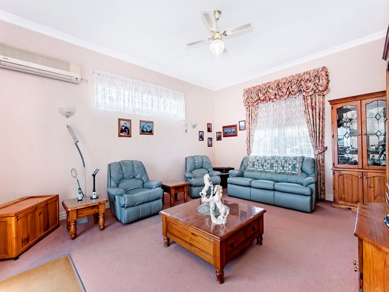 211 Russell Street, Dennington, VIC 3280