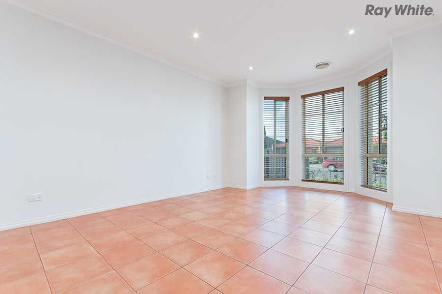 7A Silverdene Avenue, Sydenham, VIC 3037