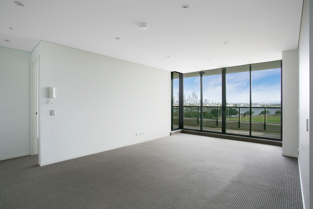 906/2 Aqua Street, Southport, QLD 4215