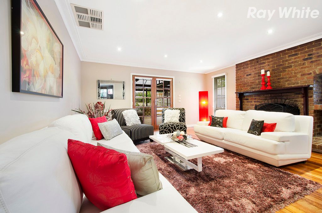 7 Chalmers Grove, Ferntree Gully, VIC 3156