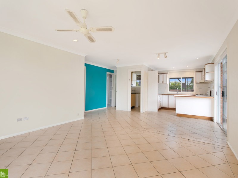 10 Churnwood Place, Albion Park Rail, NSW 2527