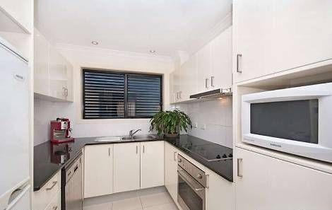 4/74 Orana Street, Carina, QLD 4152
