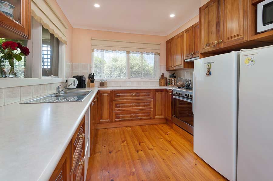 33 Bank Street, Craigieburn, VIC 3064