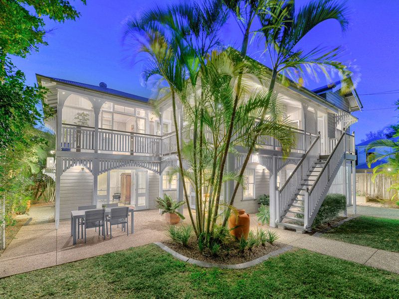 24 Barton Street, HAWTHORNE, QLD 4171