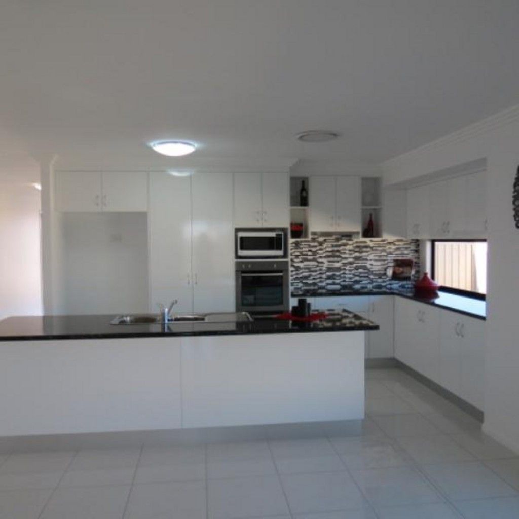 1 Sewell Street, Emerald, QLD 4720