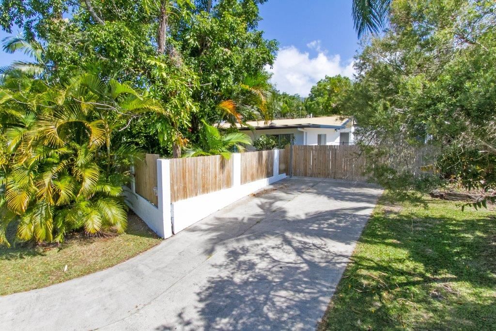 140 Trinity Beach Road, Trinity Beach, QLD 4879