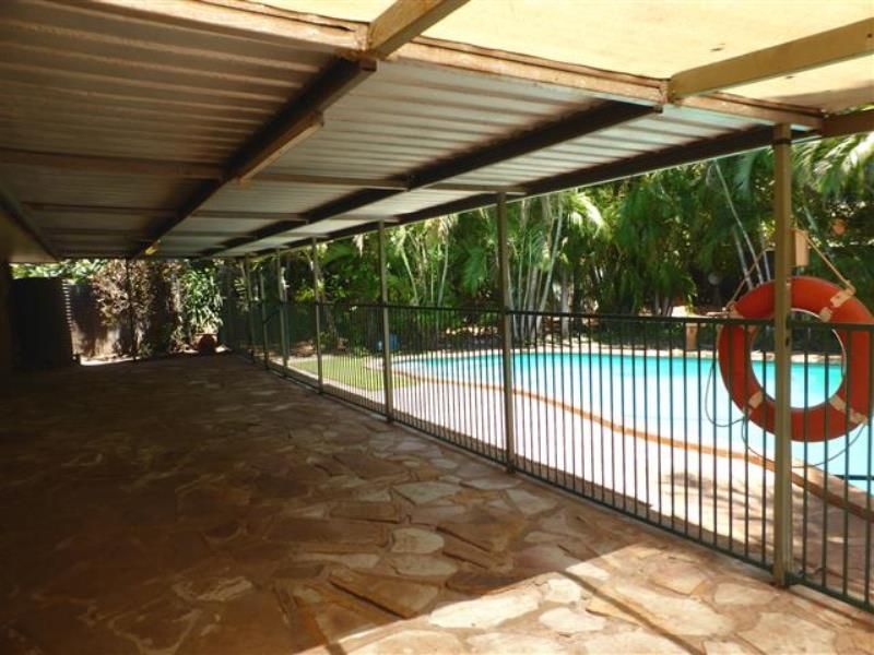 7 Giles Crescent, Dampier, WA 6713