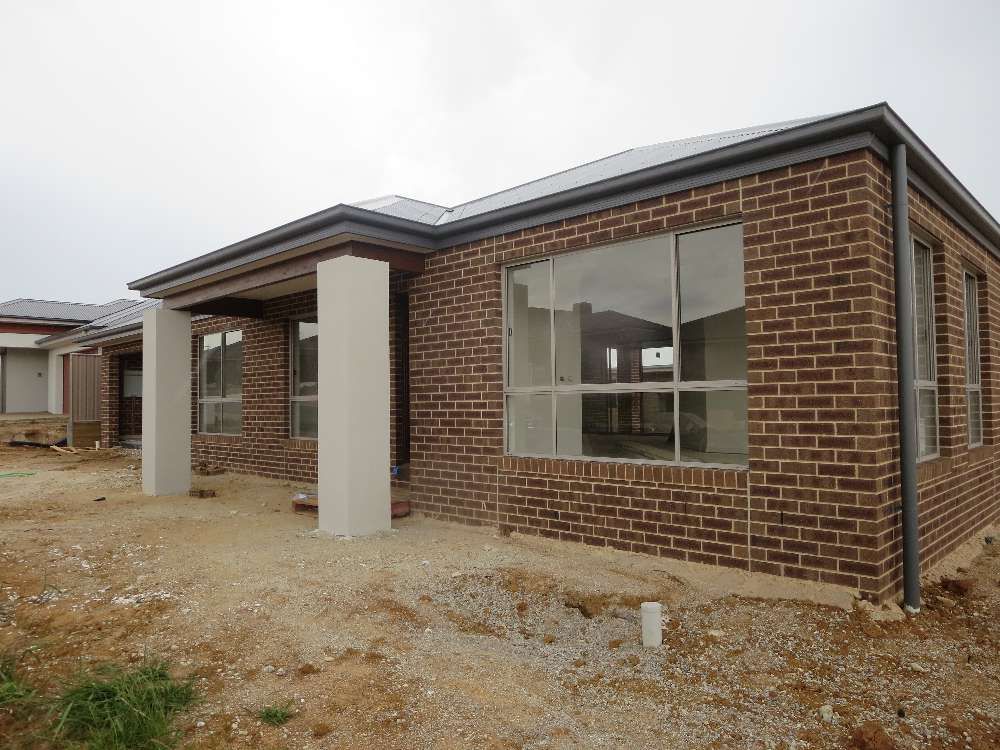 2 Hereford Court