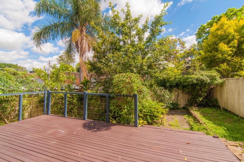 2 Broadway Street, Red Hill, QLD 4059