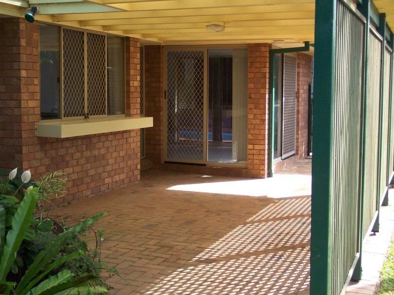 9 Kingfisher Street, Albany Creek, QLD 4035