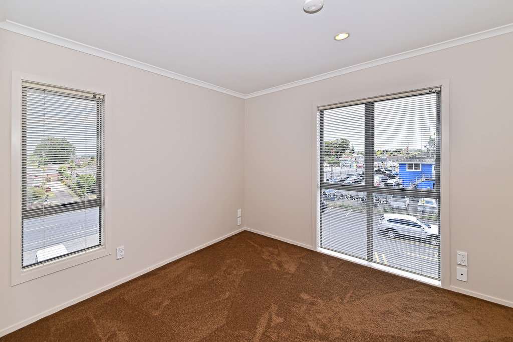 1/289 Shirley Road photo 7