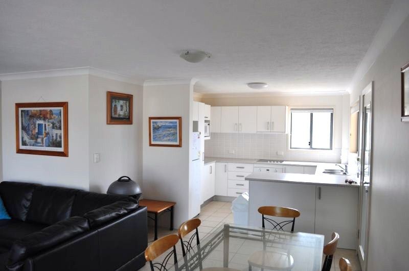 4 / 12 Pacific Parade, Yamba, NSW 2464
