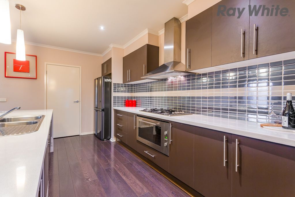 52 Barringo Way, Caroline Springs, VIC 3023
