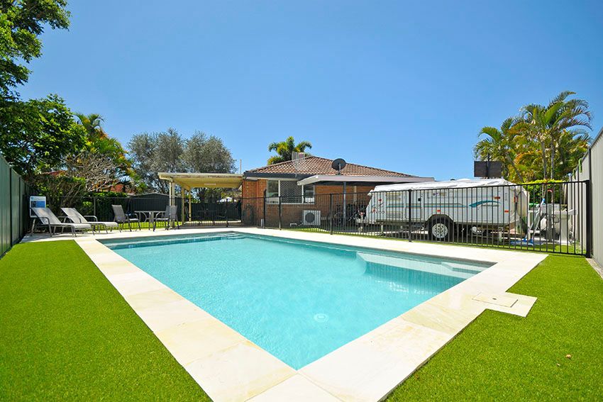 3 Colac Court, Elanora QLD 4221