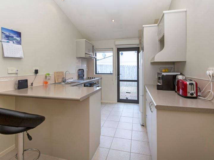 24 Spalding Rise, Golflands, Manukau City