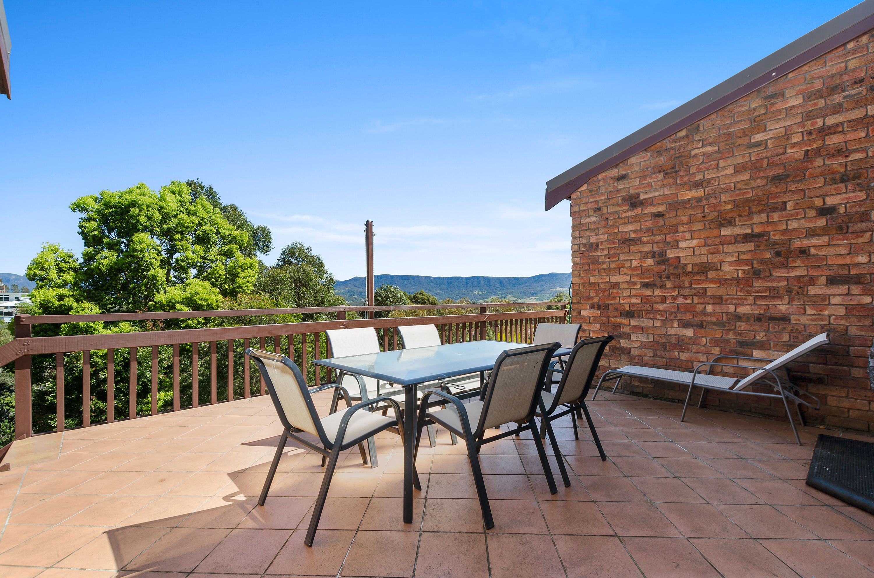 40 Coronet Place